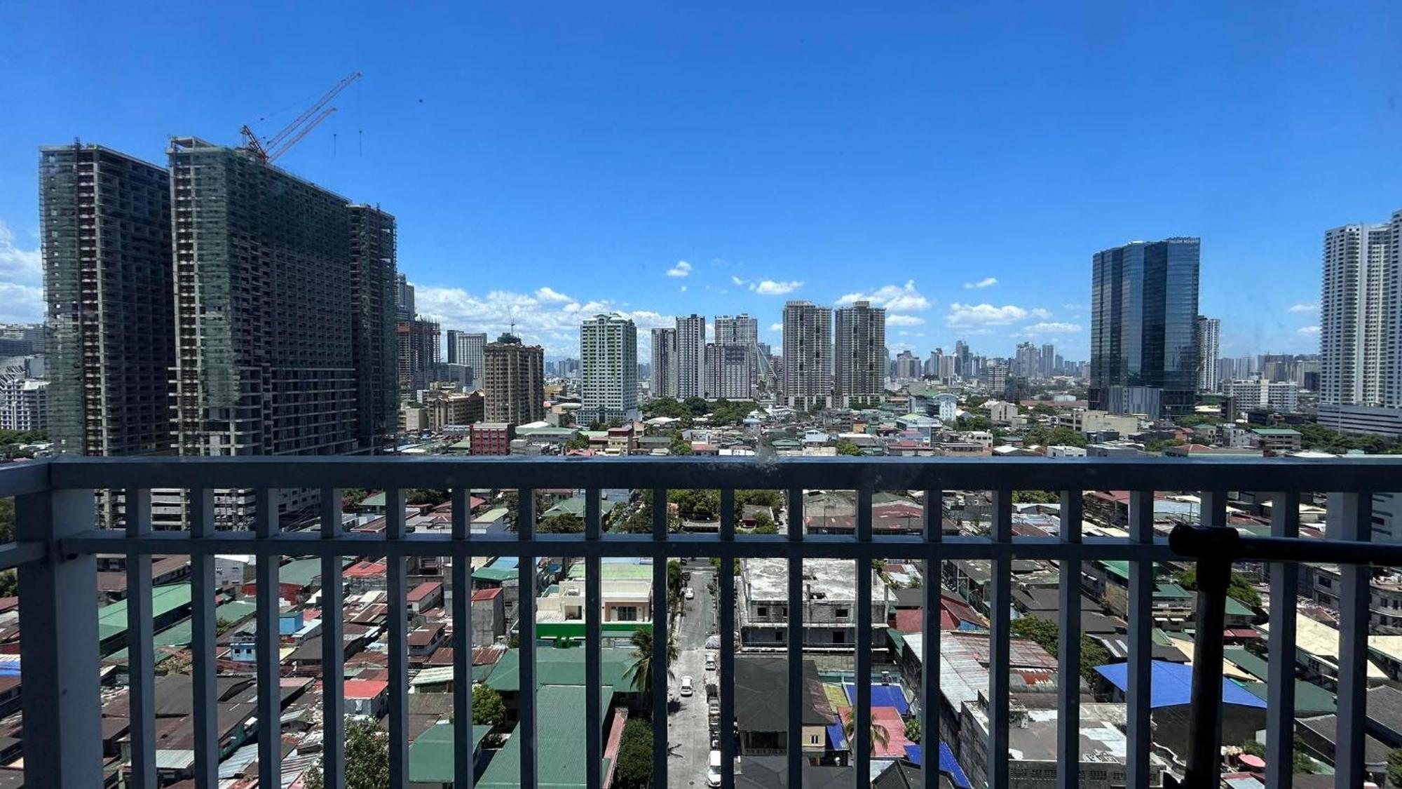 SMDC Breeze Residences by Dominga Manila Exterior foto